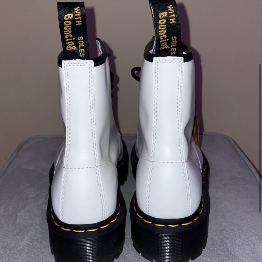 doc martin boots - Picture 3 of 4